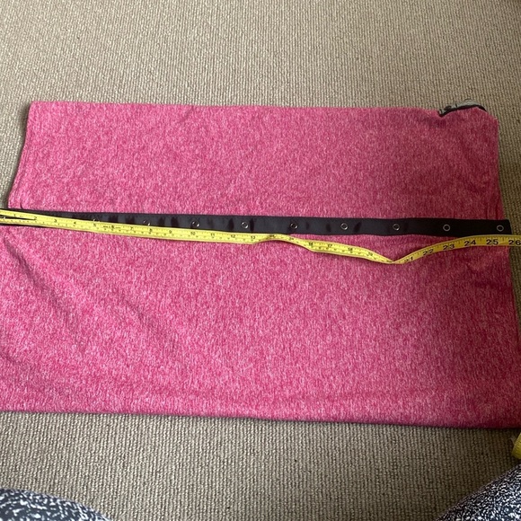 Lululemon Vinyasa Scarf with snaps. EUC - Picture 4 of 4